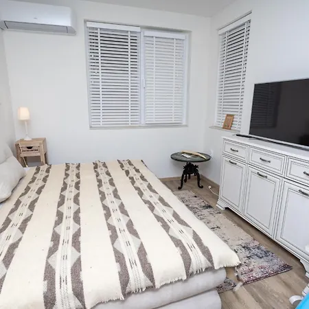 Complex Saint George 2 Slaapkamers Met Zeezicht Lejlighed *