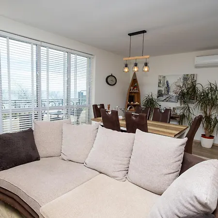 Lejlighed Complex Saint George 2 Slaapkamers Met Zeezicht *