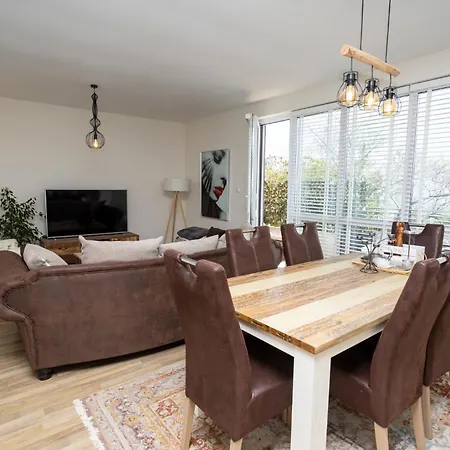Complex Saint George 2 Slaapkamers Met Zeezicht קברנה